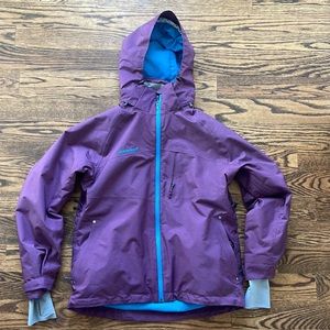 Womens ski jacket very warm wind and waterproof